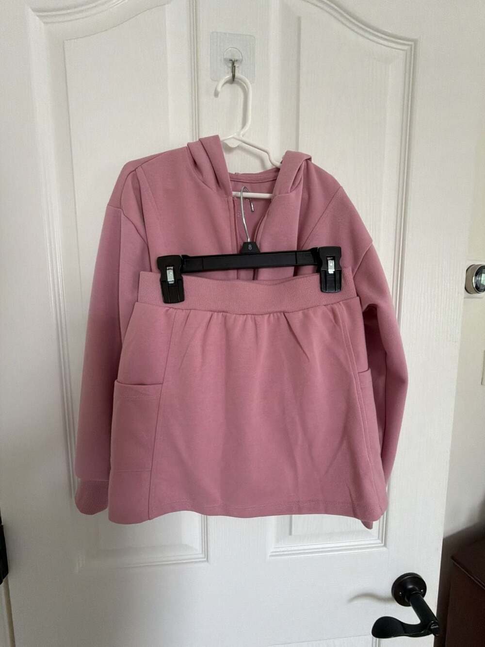 Reebok Girls Pink Zip-Up Hoodie and Skirt Set Size L (10)